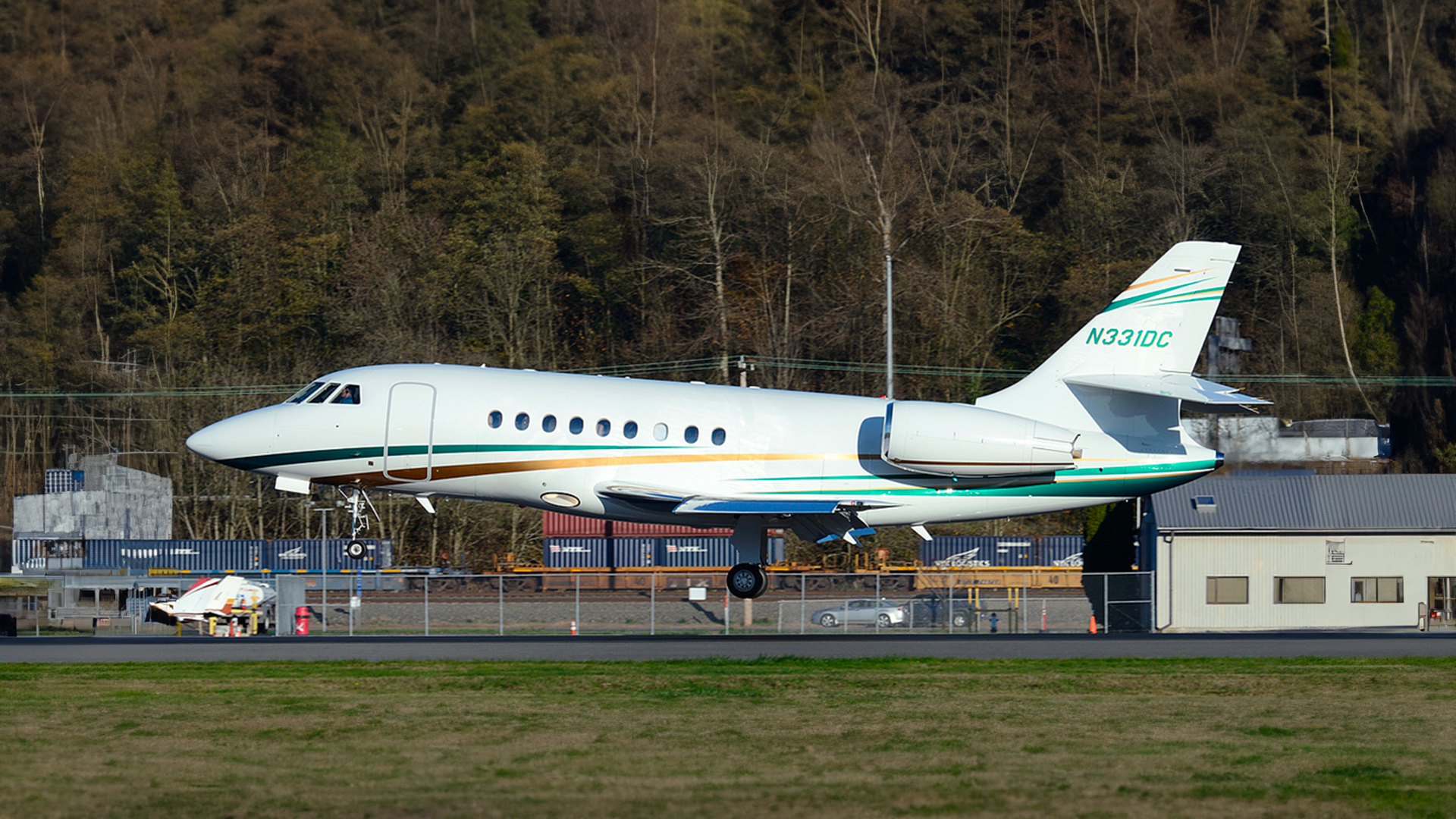 DASSAULT AVIATION FALCON 2000DX